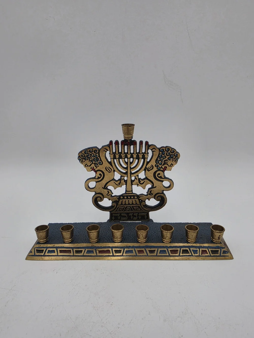 🕎 Vintage Israeli Brass “Lions of Juda” Menorah / Chanukia